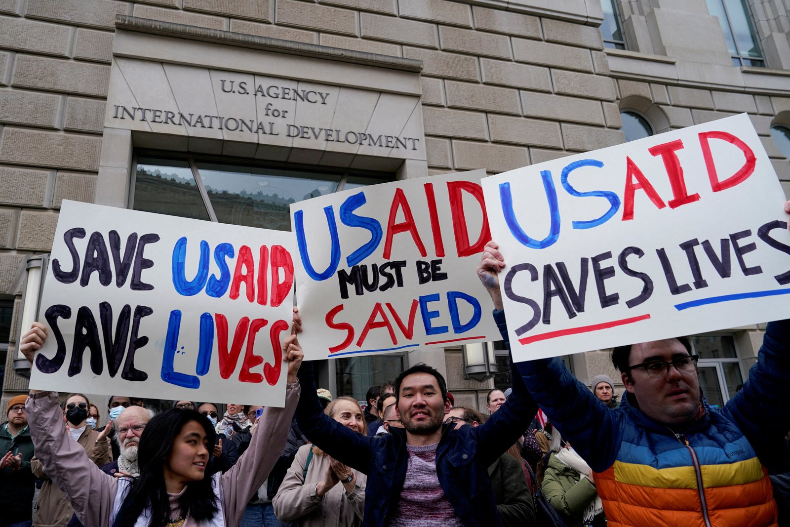 Protesters protested outside the USID in Washington, DC on February 3, when Trump administration signaled threats to Global Aid Agency.