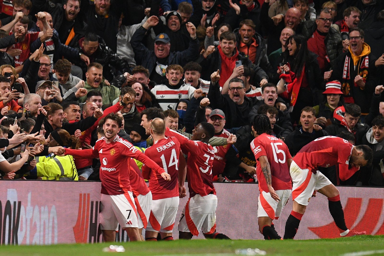 Manchester United won in an exciting quarterfinals against Lyon