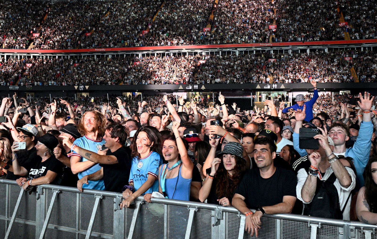 Oasis fans on the band's first reunion in Cardiff