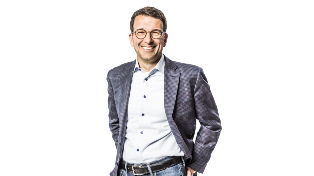 Accelerates our commercial growth - the official Microsoft blog